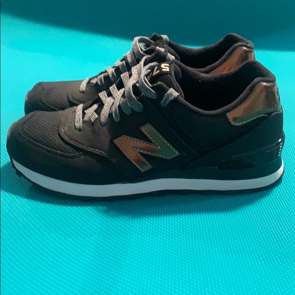 new balance bronze